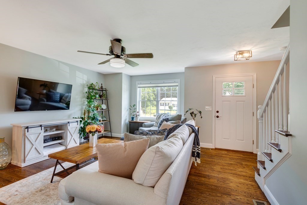 56 River Road, Unit 1 Tewksbury, MA 01876 - Photo 8 of 31 Gallery Image 8