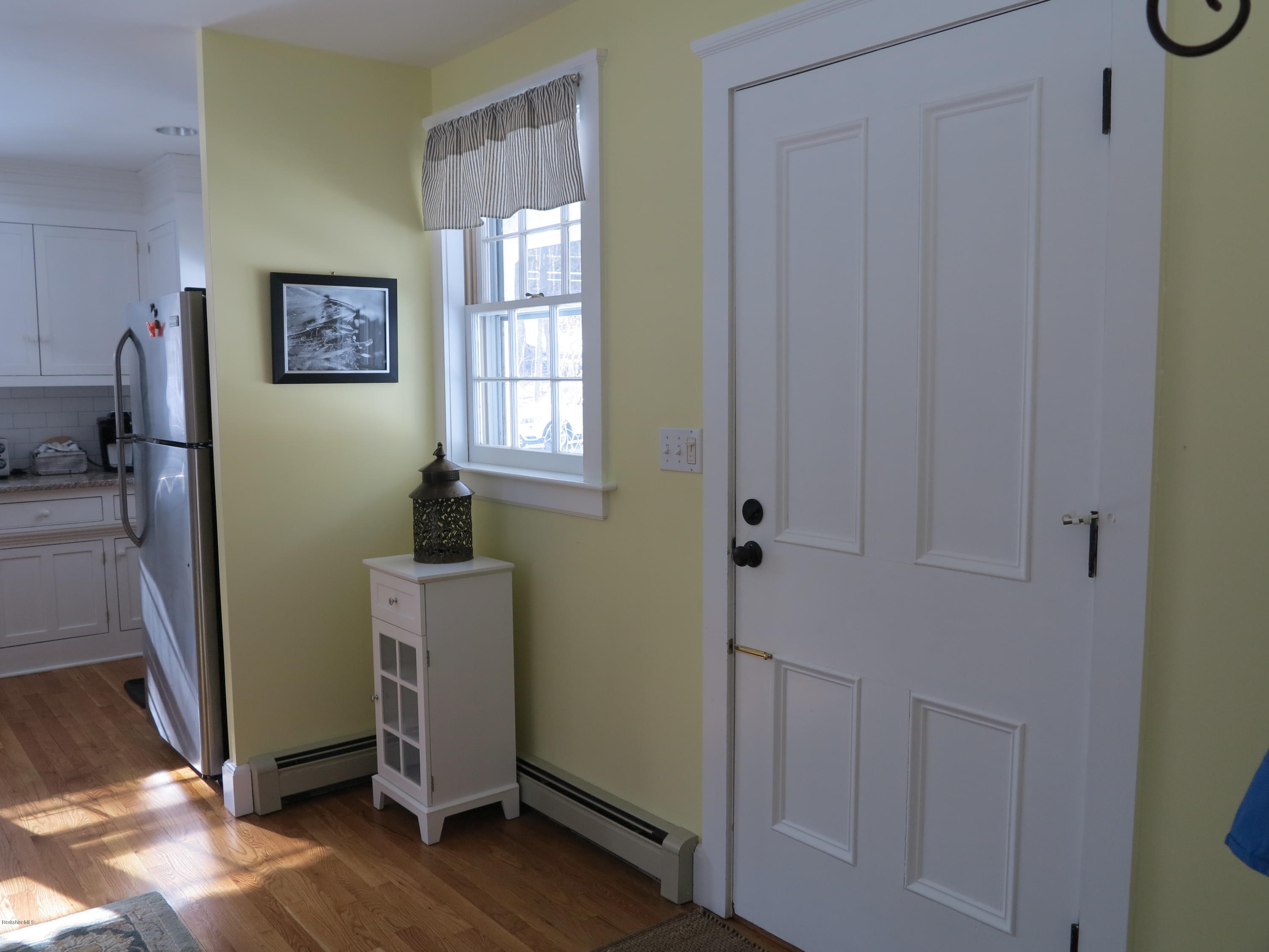 355 South Undermountain Road Sheffield, MA 01257 - Photo 2 of 25 3kitchenentry