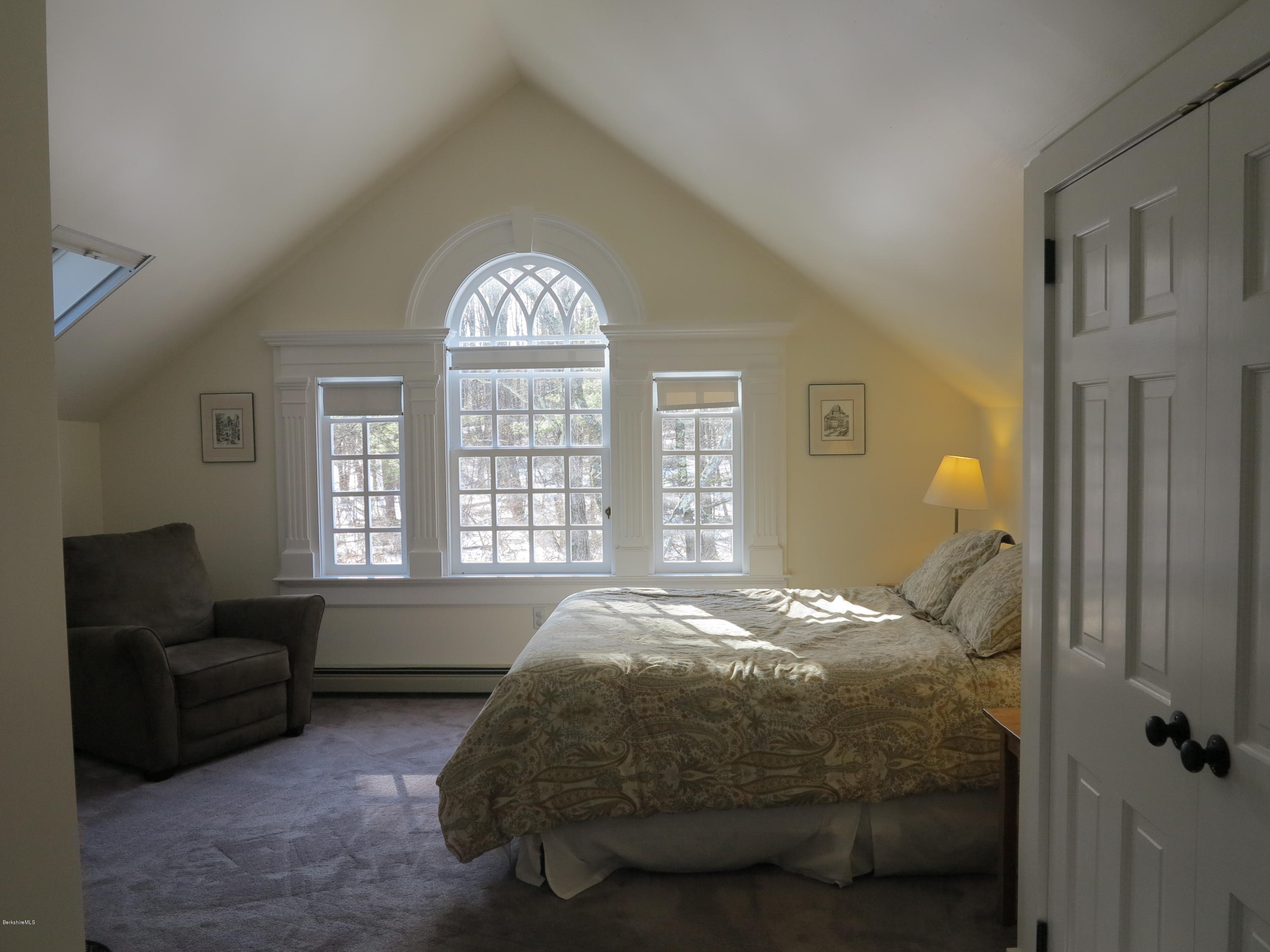 355 South Undermountain Road Sheffield, MA 01257 - Photo 14 of 25 15master