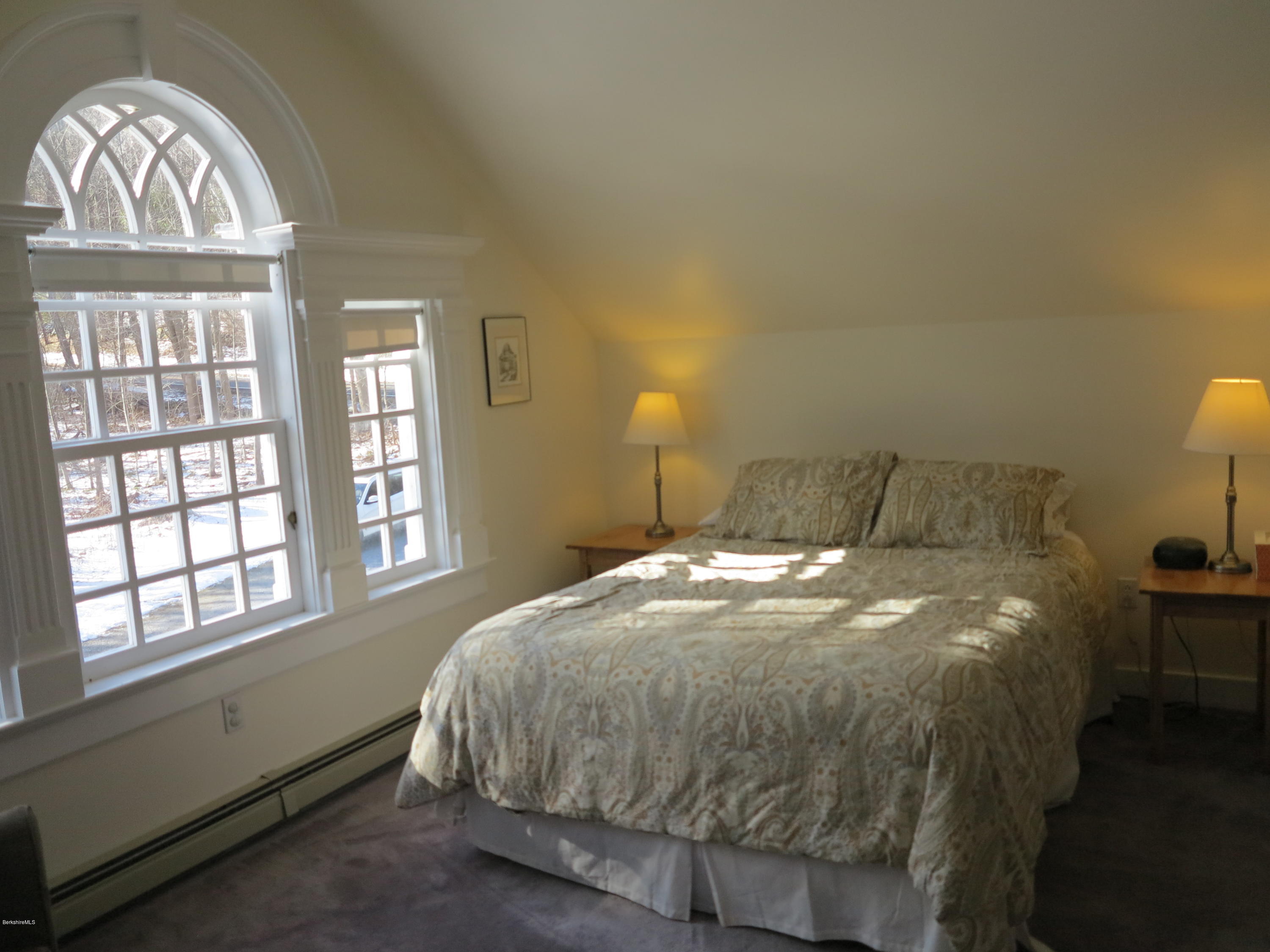 355 South Undermountain Road Sheffield, MA 01257 - Photo 15 of 25 16master