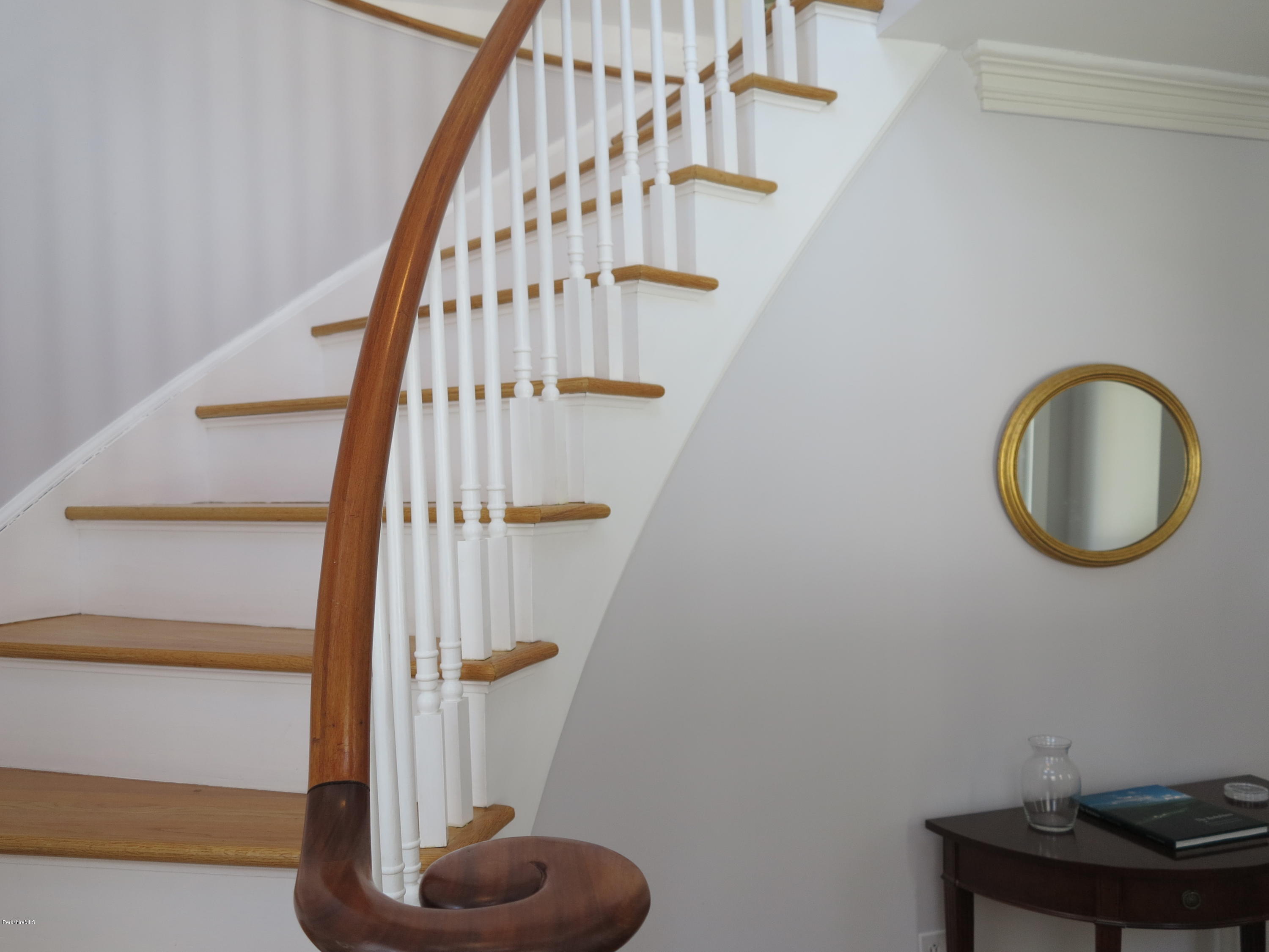 355 South Undermountain Road Sheffield, MA 01257 - Photo 21 of 25 22stairs