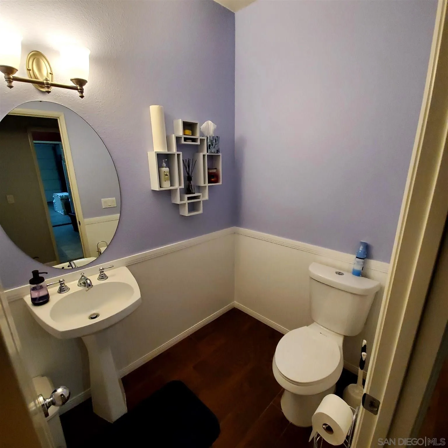 10804 Dakota Ranch Road Santee, CA 92071 - Photo 17 of 35 Gallery Image 17