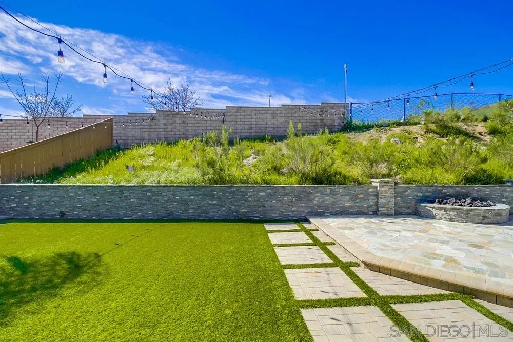 10804 Dakota Ranch Road Santee, CA 92071 - Photo 30 of 35 Gallery Image 30