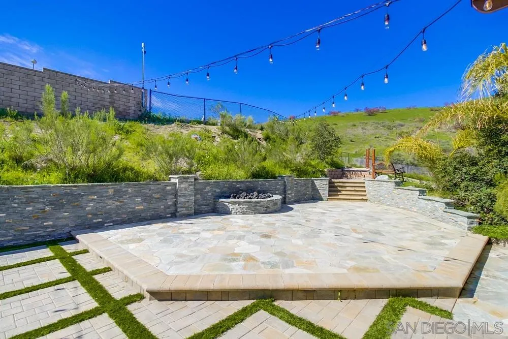 10804 Dakota Ranch Road Santee, CA 92071 - Photo 33 of 35 Gallery Image 33