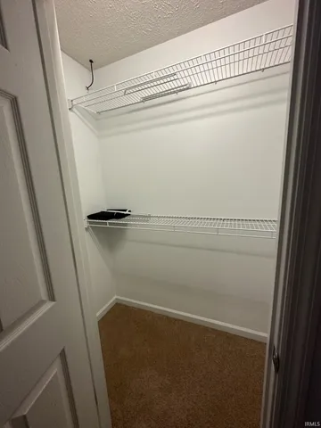 $1,295 | 648 East Sherwood Hills Drive, Bloomington, IN 47401