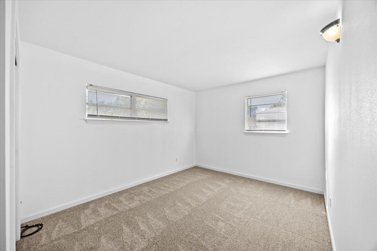 922 East Montclair Road Pensacola, FL 32505 - Photo 15 of 29 15-1V3A4259