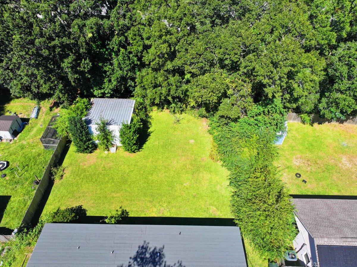 922 East Montclair Road Pensacola, FL 32505 - Photo 26 of 29 25-IMG_8256