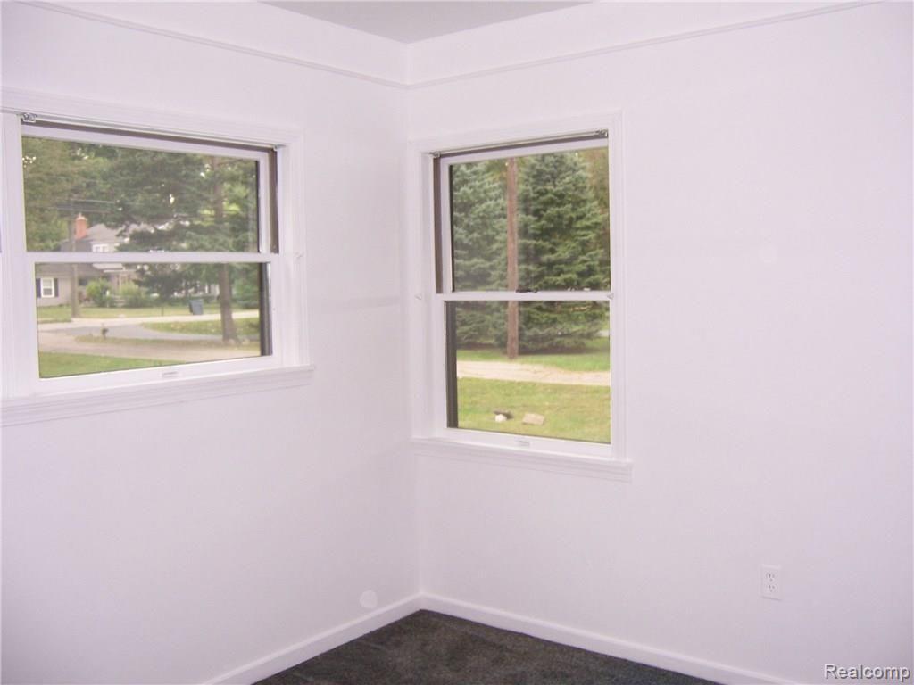 8036 Ferry Road Grosse Ile, MI 48138 - Photo 30 of 38 Bedroom 2