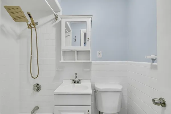 $2,100 | 290 Commonwealth Avenue, Unit 24, Boston, MA 02115