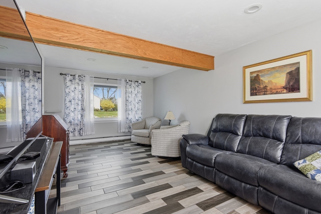 91 Cohasset Road Wareham, MA 02532 - Photo 11 of 33