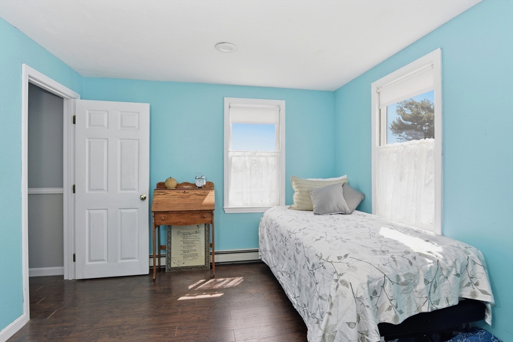 91 Cohasset Road Wareham, MA 02532 - Photo 14 of 33