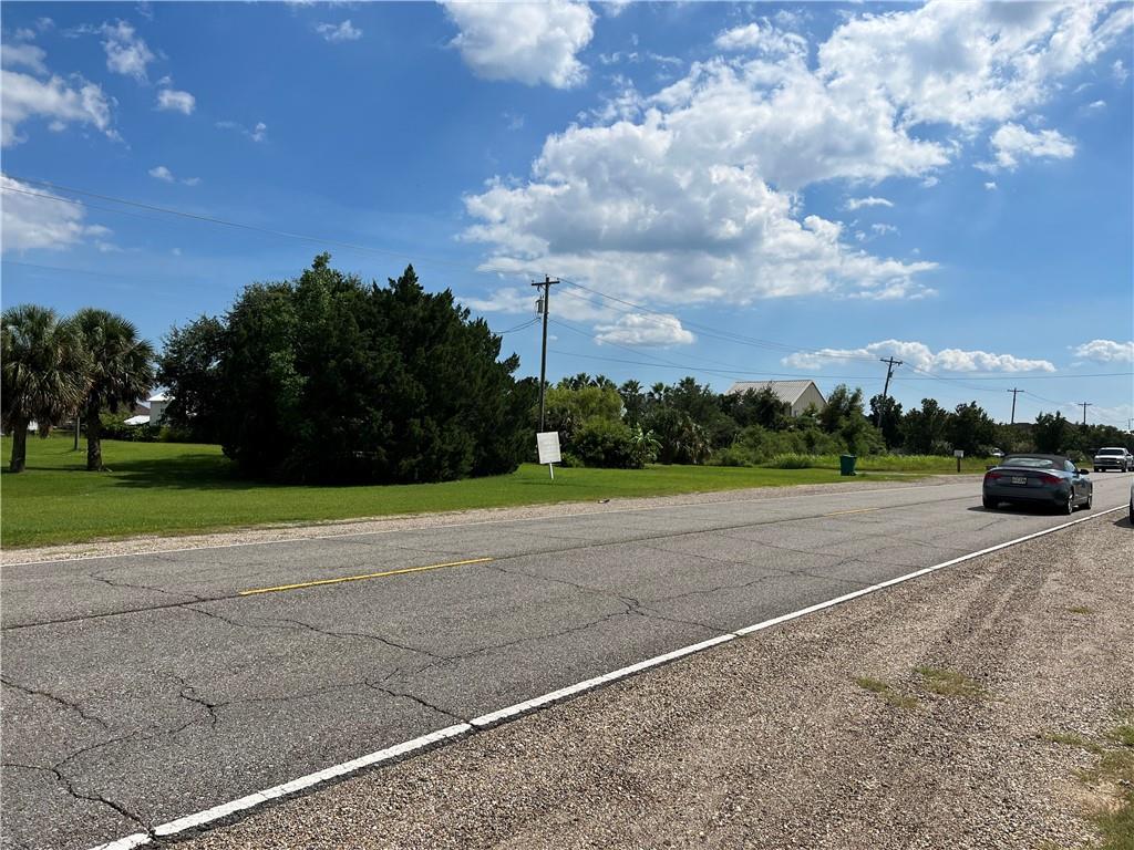 4685 Pontchartrain Drive Slidell, LA 70458 - Photo 5 of 12