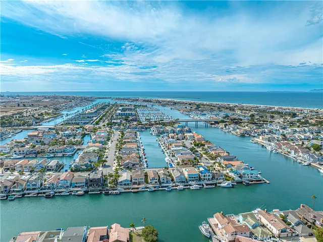 $2,550,000 | 4106 Harbour Island Lane, Oxnard, CA 93035