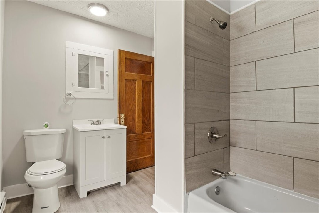 287 Brooks Avenue Rochester, NY 14619 - Photo 14 of 26