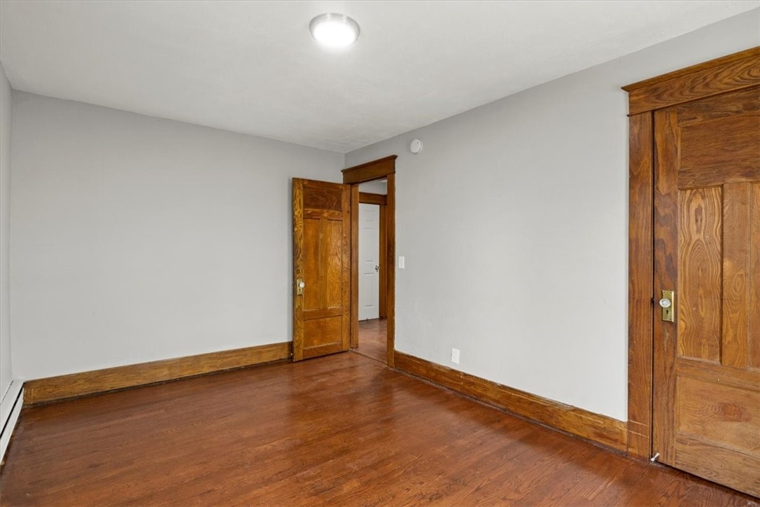 287 Brooks Avenue Rochester, NY 14619 - Photo 19 of 26