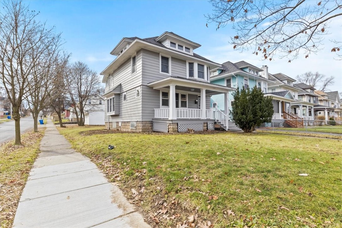 287 Brooks Avenue Rochester, NY 14619 - Photo 2 of 26