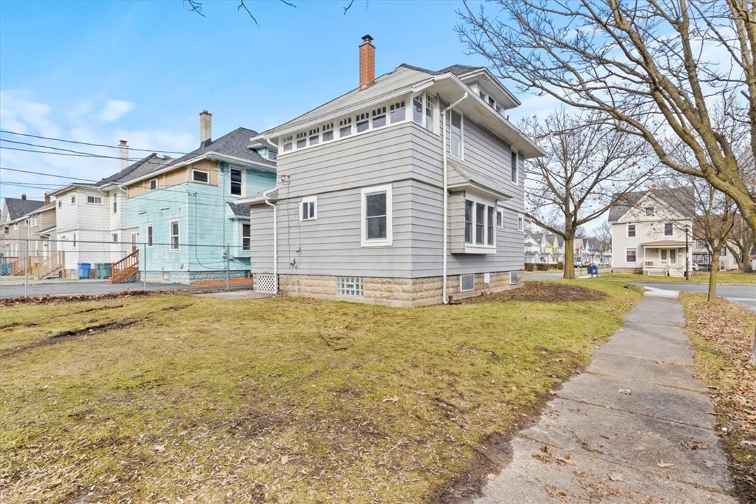 287 Brooks Avenue Rochester, NY 14619 - Photo 23 of 26