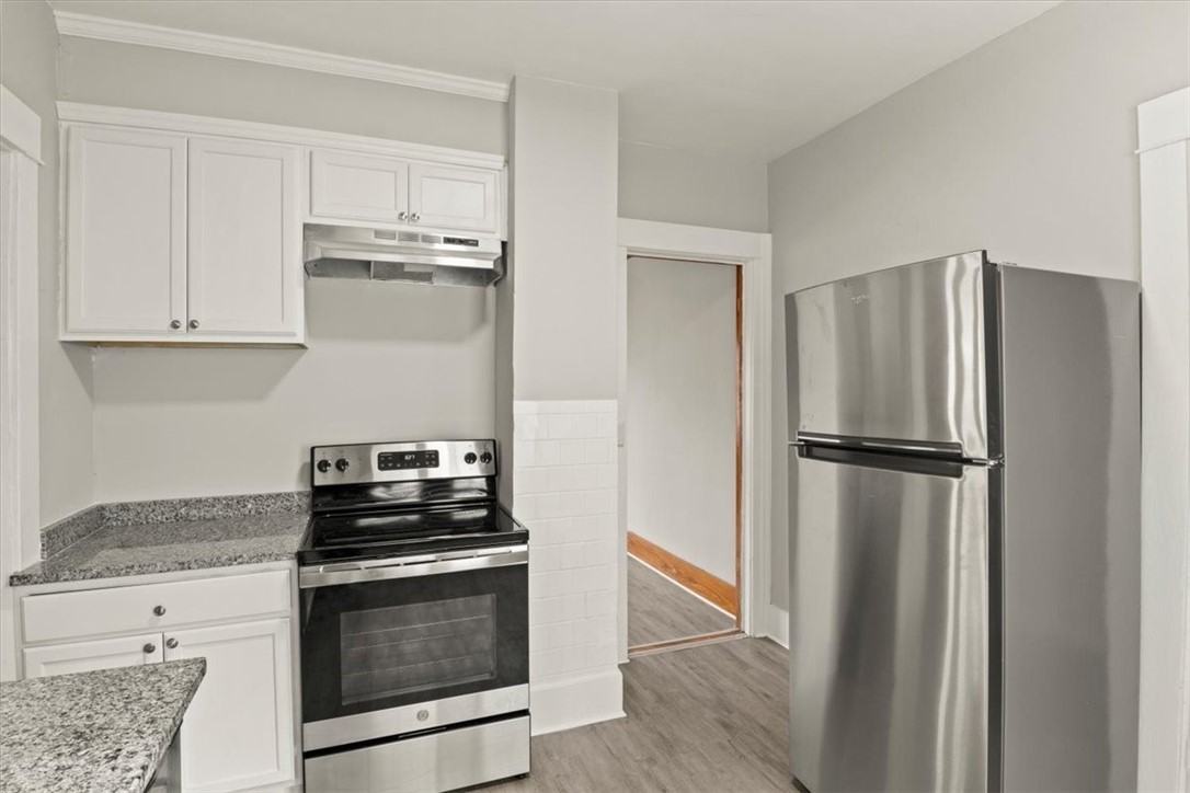 287 Brooks Avenue Rochester, NY 14619 - Photo 9 of 26