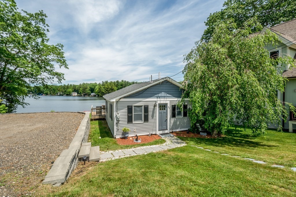 92 Stevens Park Road Charlton, MA 01507 - Photo 4 of 38 Gallery Image 4