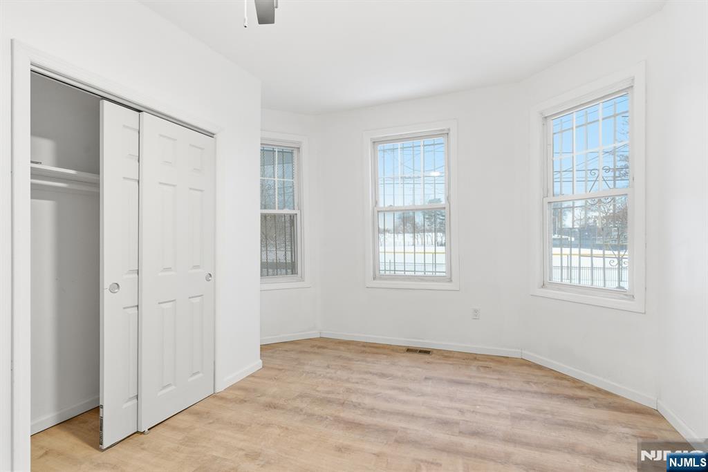 528 South 13th Street, Unit 1 Newark, NJ 07103 - Photo 12 of 18