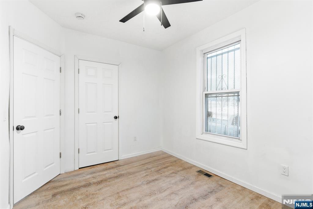 528 South 13th Street, Unit 1 Newark, NJ 07103 - Photo 14 of 18