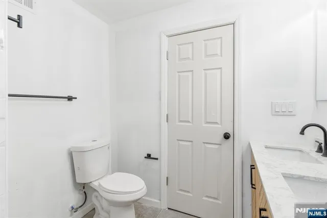 $2,500 | 528 South 13th Street, Unit 1, Newark, NJ 07103