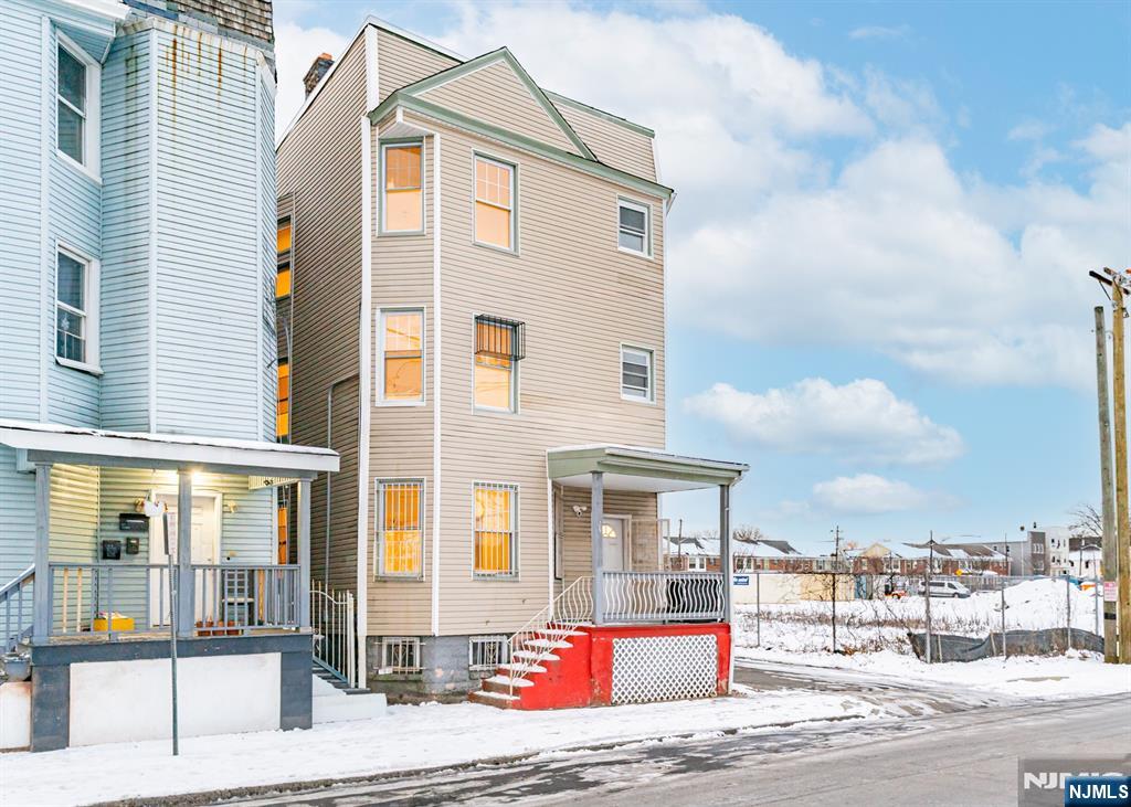 528 South 13th Street, Unit 1 Newark, NJ 07103 - Photo 2 of 18