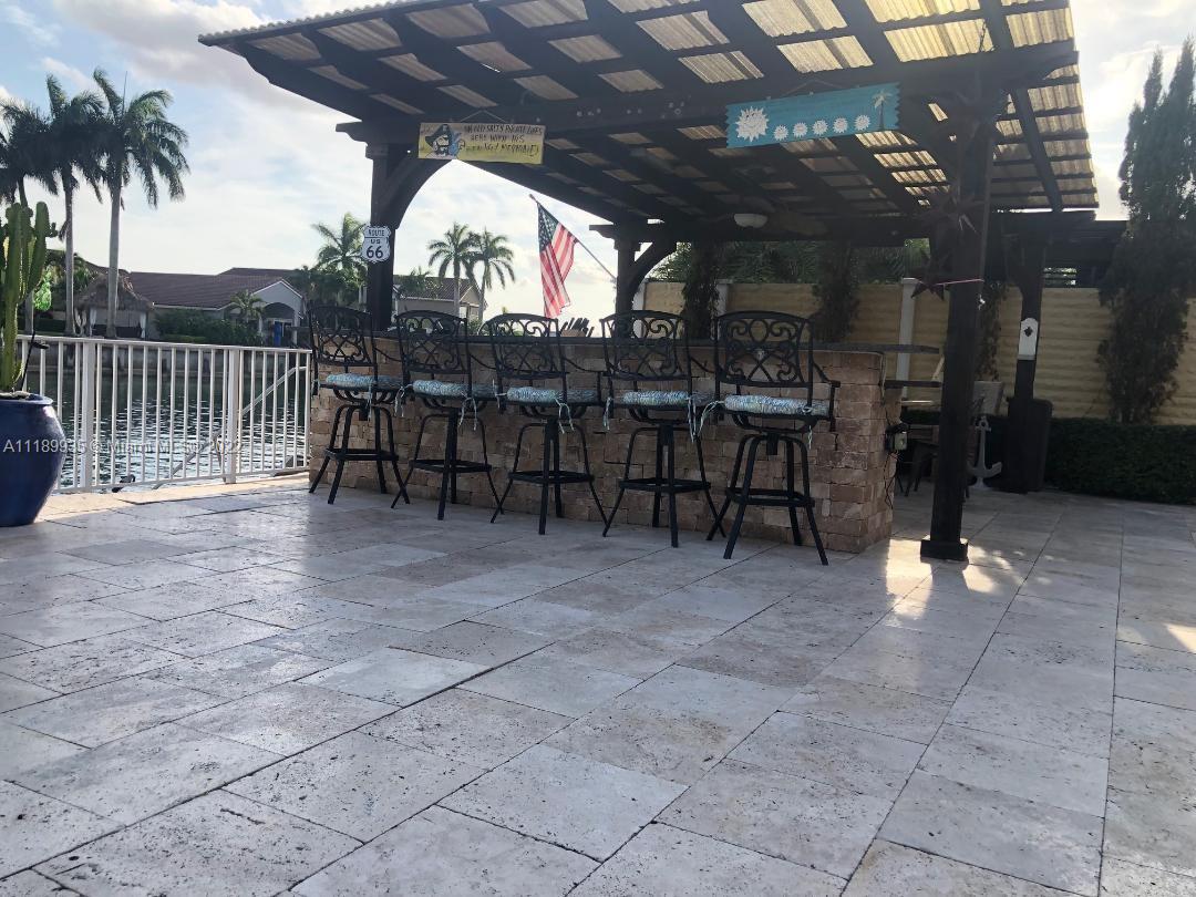 Three Lakes Miami, FL 33186 - Photo 18 of 42