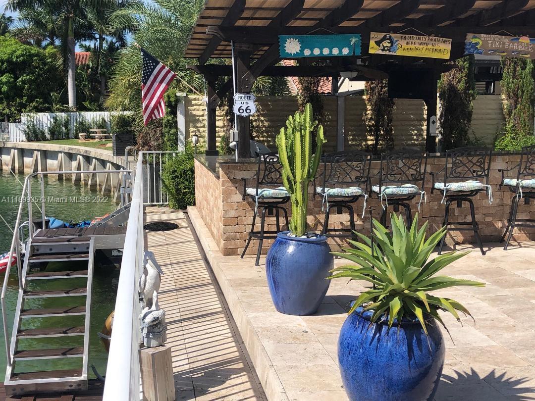 Three Lakes Miami, FL 33186 - Photo 2 of 42