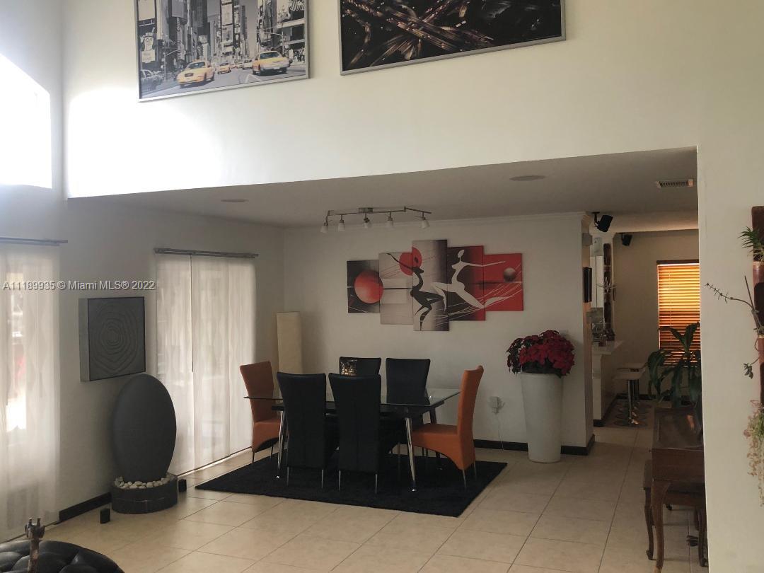 Three Lakes Miami, FL 33186 - Photo 21 of 42