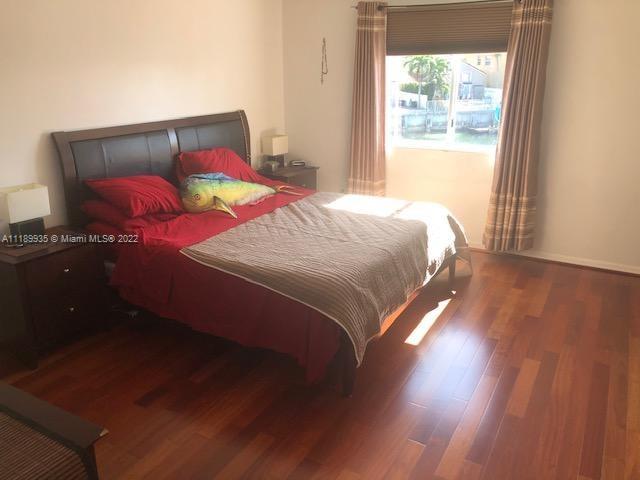 Three Lakes Miami, FL 33186 - Photo 24 of 42