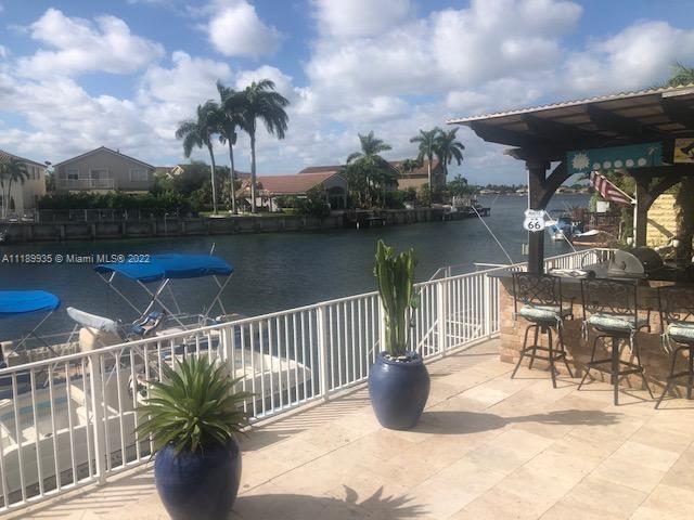 Three Lakes Miami, FL 33186 - Photo 25 of 42