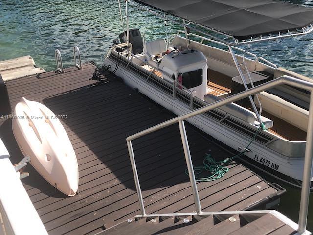 Three Lakes Miami, FL 33186 - Photo 26 of 42