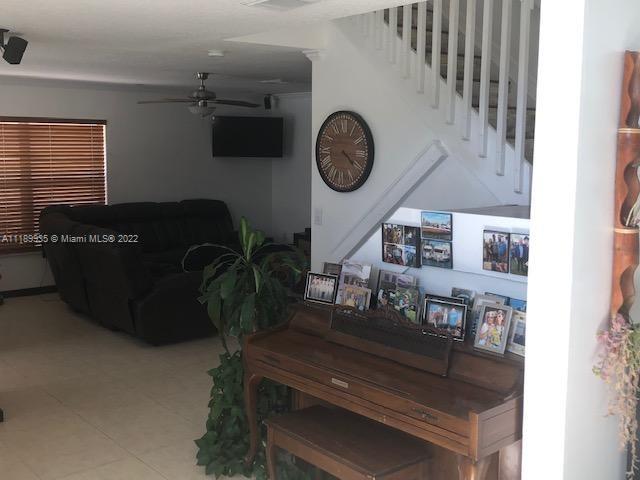 Three Lakes Miami, FL 33186 - Photo 28 of 42