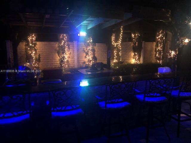 Three Lakes Miami, FL 33186 - Photo 39 of 42