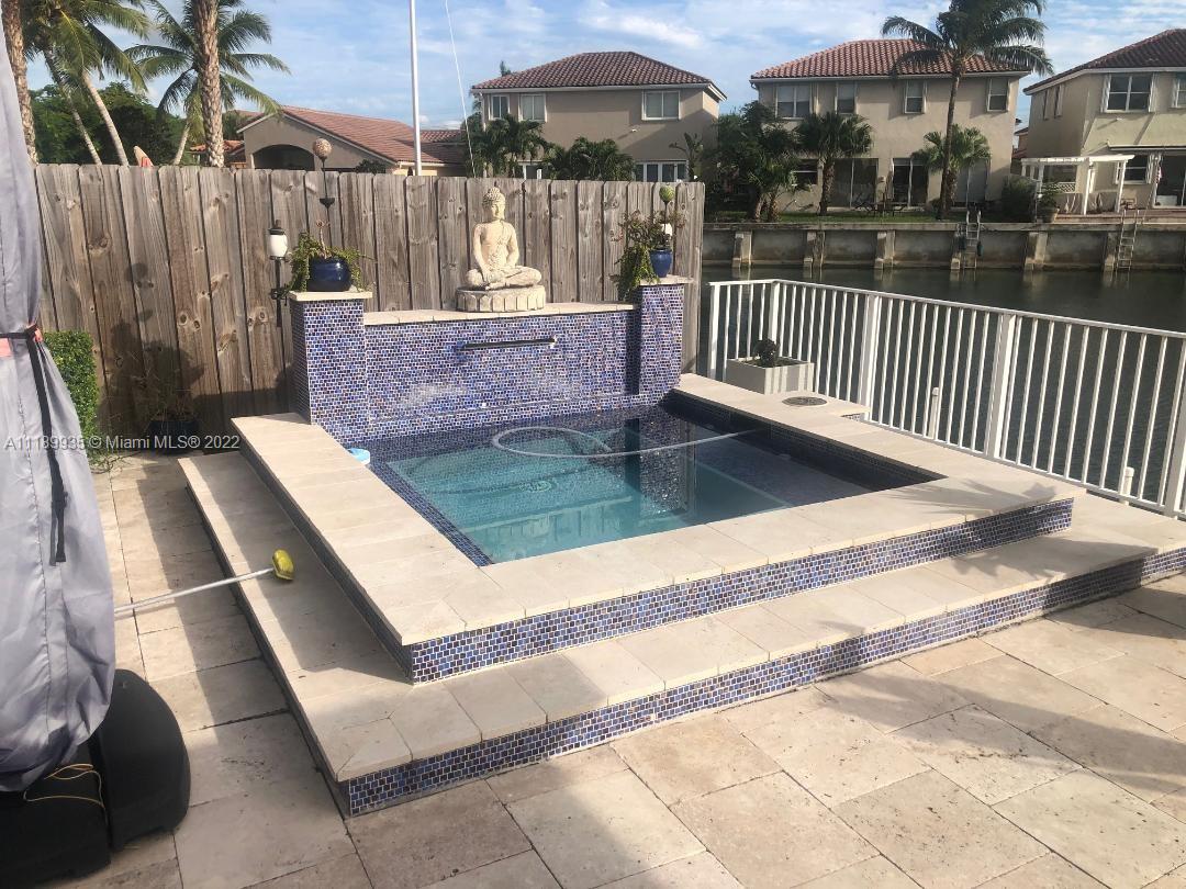 Three Lakes Miami, FL 33186 - Photo 5 of 42