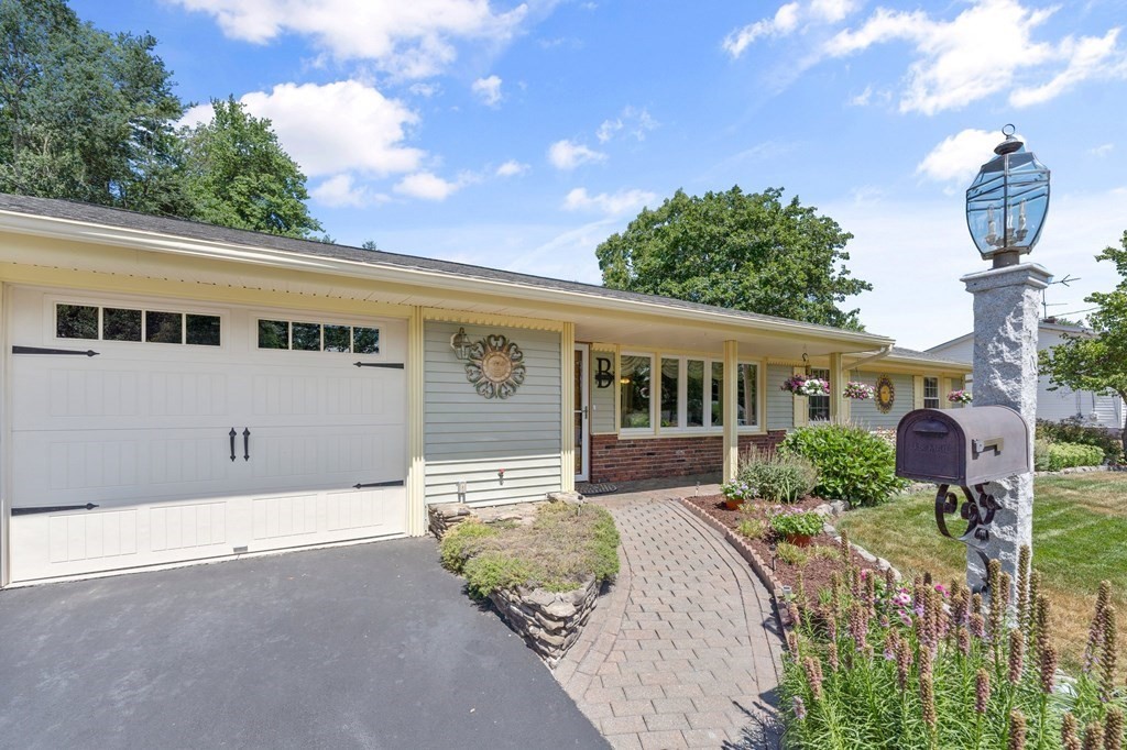 10 Bradford Road Hudson, MA 01749 - Photo 2 of 37 Gallery Image 2