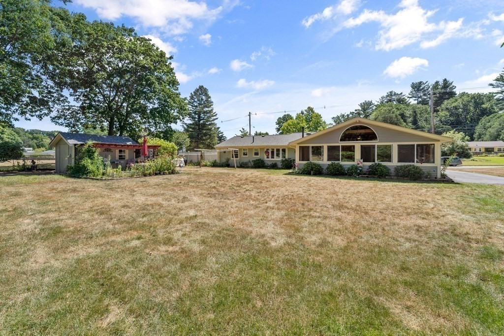 10 Bradford Road Hudson, MA 01749 - Photo 29 of 37 Gallery Image 29