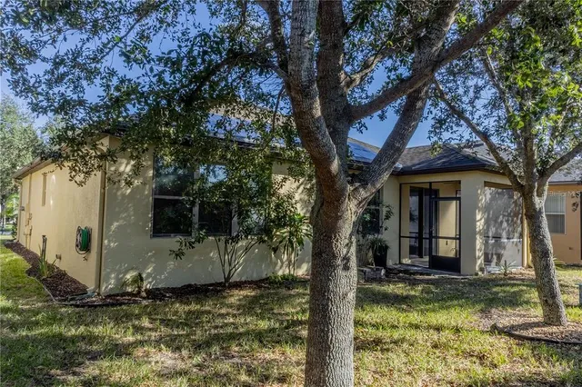 $2,000 | 519 Cadiz Drive, Davenport, FL 33837