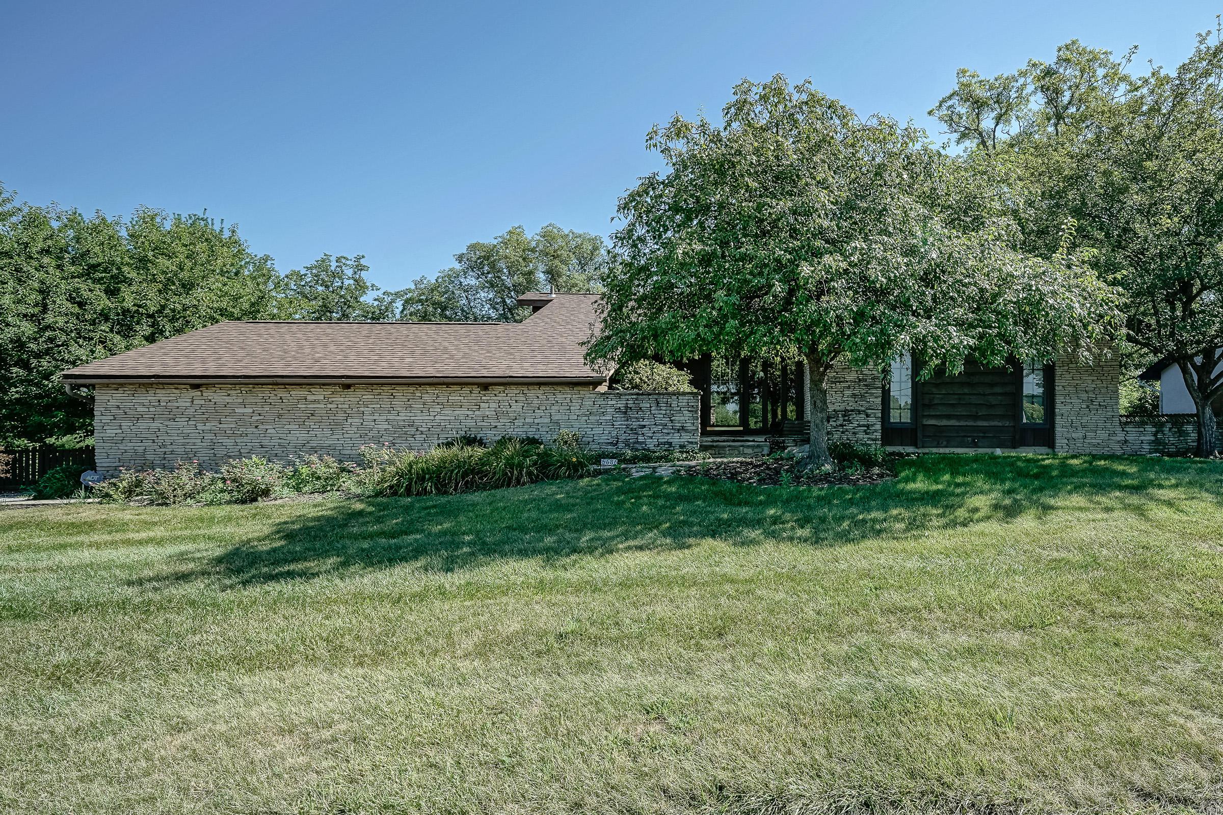 6686 Lambert Road Orient, OH 43146 - Photo 2 of 47 Gallery Image 2