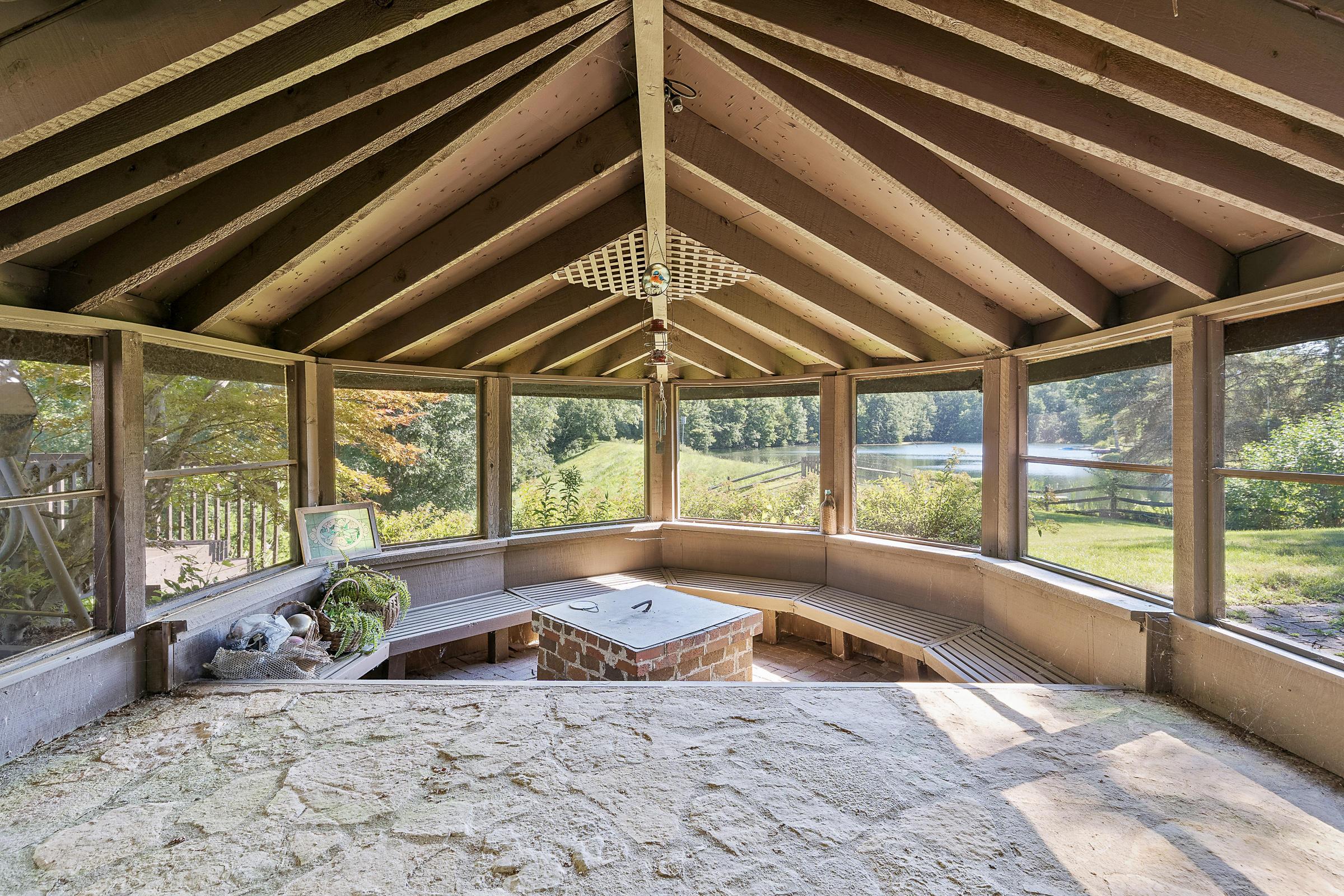 6686 Lambert Road Orient, OH 43146 - Photo 30 of 47 Gallery Image 30