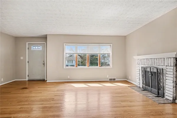 $200,000 | 48 Chester Avenue, Chili, NY 14623