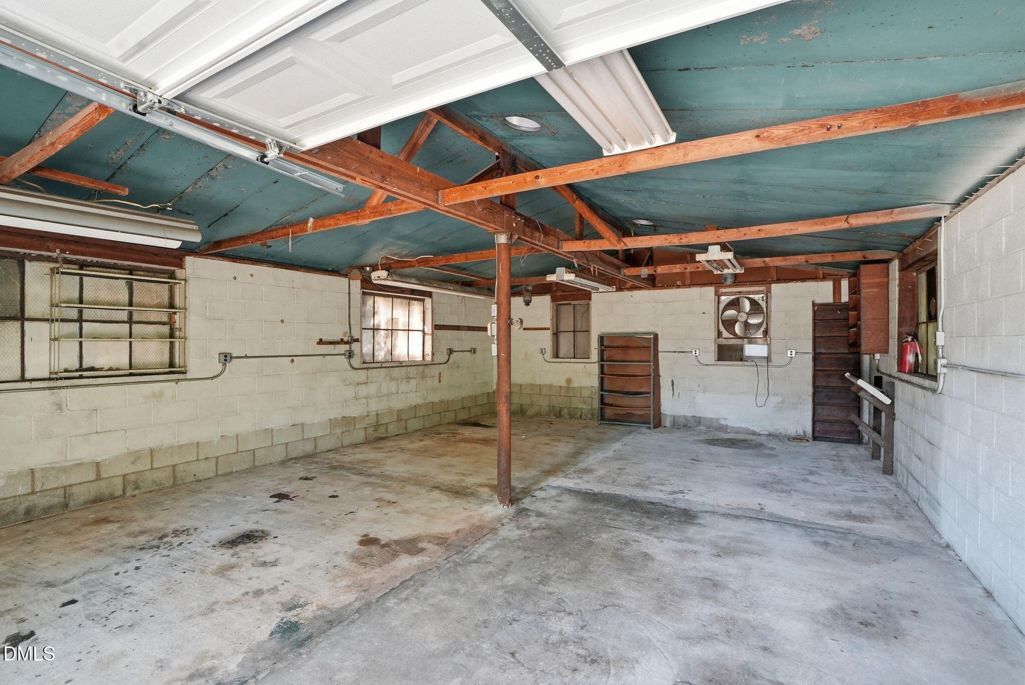 118 Bashford Road Raleigh, NC 27606 - Photo 62 of 63 118 Bashford Road-64