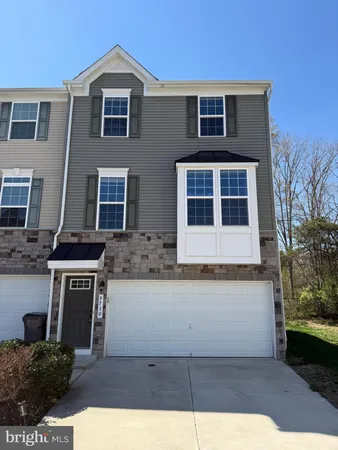 $2,695 | 9730 Cedarmass Circle, Fredericksburg, VA 22408