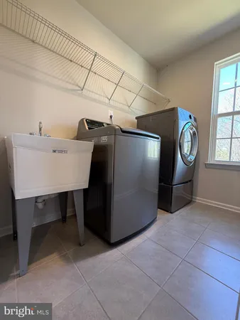 $2,695 | 9730 Cedarmass Circle, Fredericksburg, VA 22408