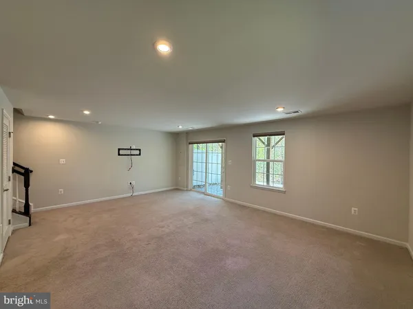 $2,695 | 9730 Cedarmass Circle, Fredericksburg, VA 22408