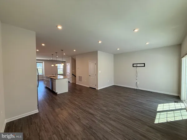 $2,695 | 9730 Cedarmass Circle, Fredericksburg, VA 22408