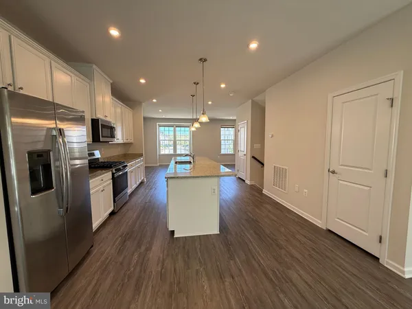 $2,695 | 9730 Cedarmass Circle, Fredericksburg, VA 22408