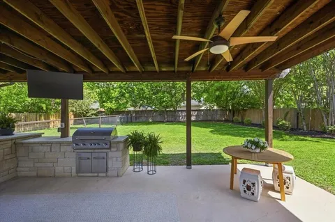 $680,000 | 4405 Westlake Drive, Fort Worth, TX 76109