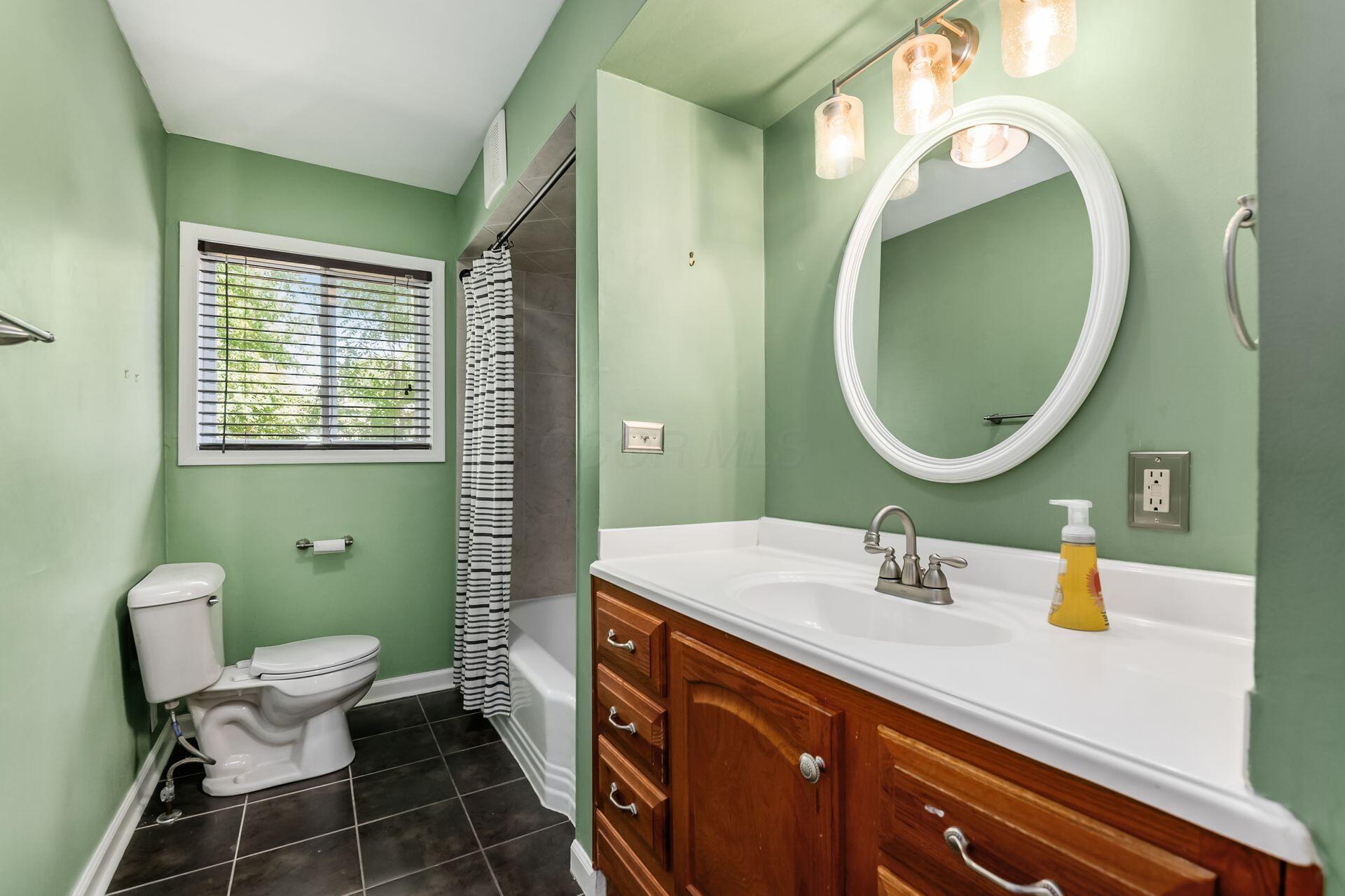 2810 Wellesley Road Columbus, OH 43209 - Photo 20 of 44 021_ab_L 2810 Wellesley Rd069